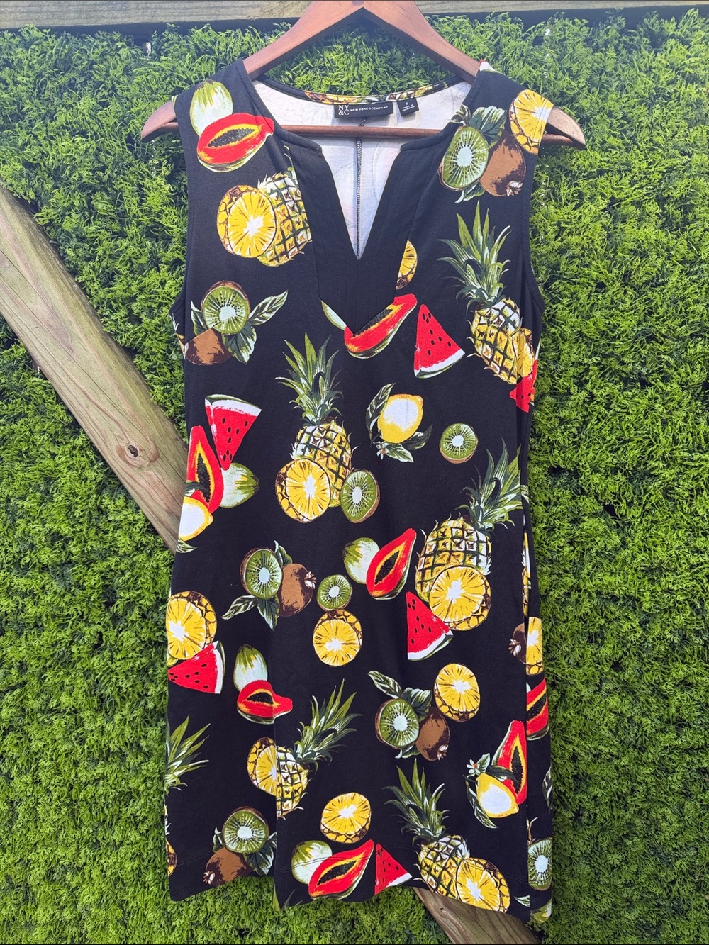New York & Company Black Tropical Fruit Print Mini Dress